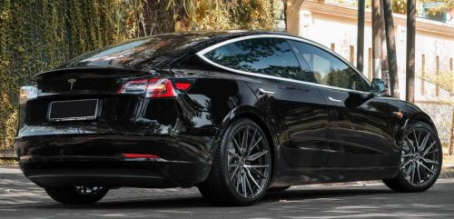 Tesla-Model-3-Hybrid-Forged-Series-HF-4T-©-Vossen-Wheels-2020-437-1-1047×698